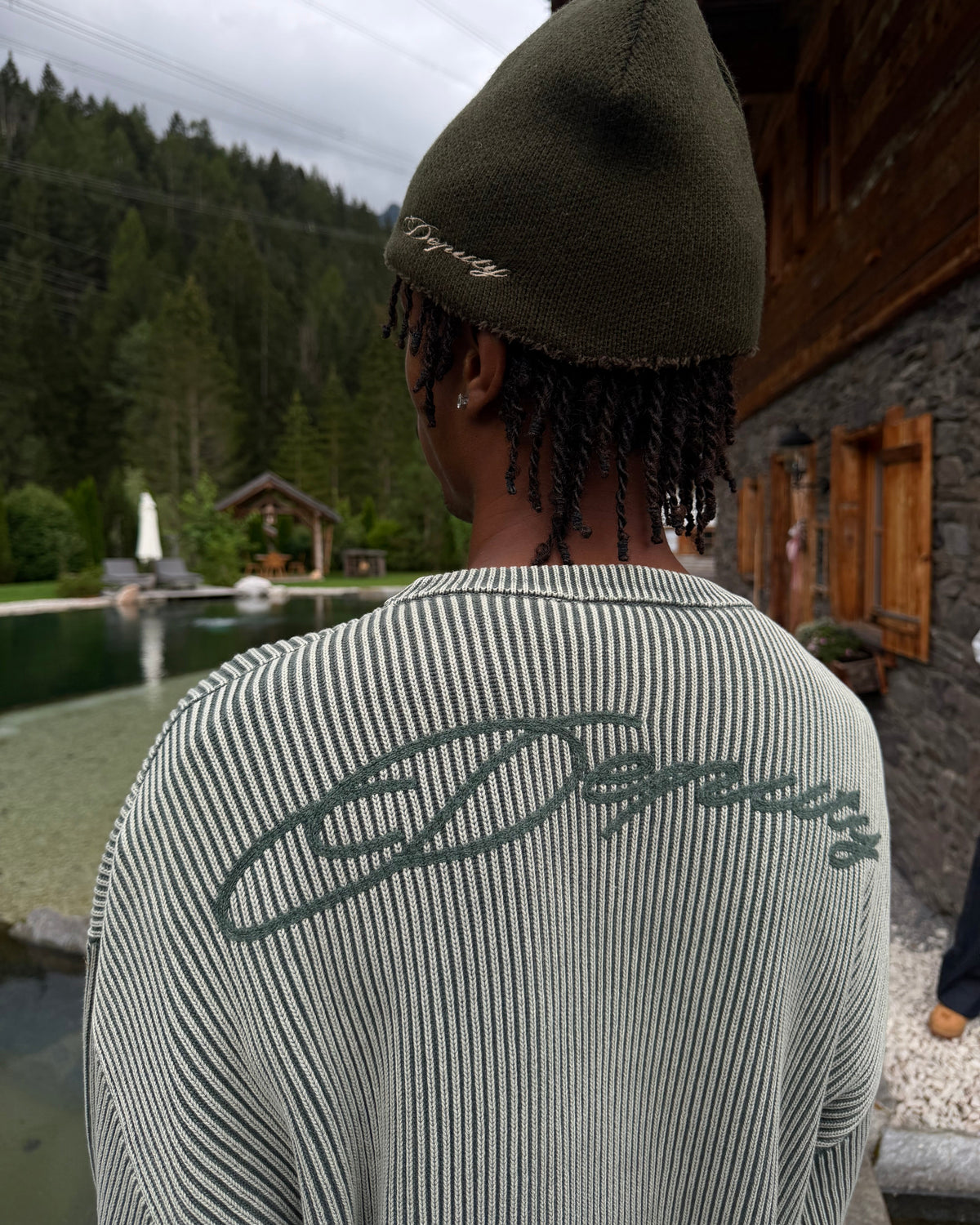 SCRIPT KNIT