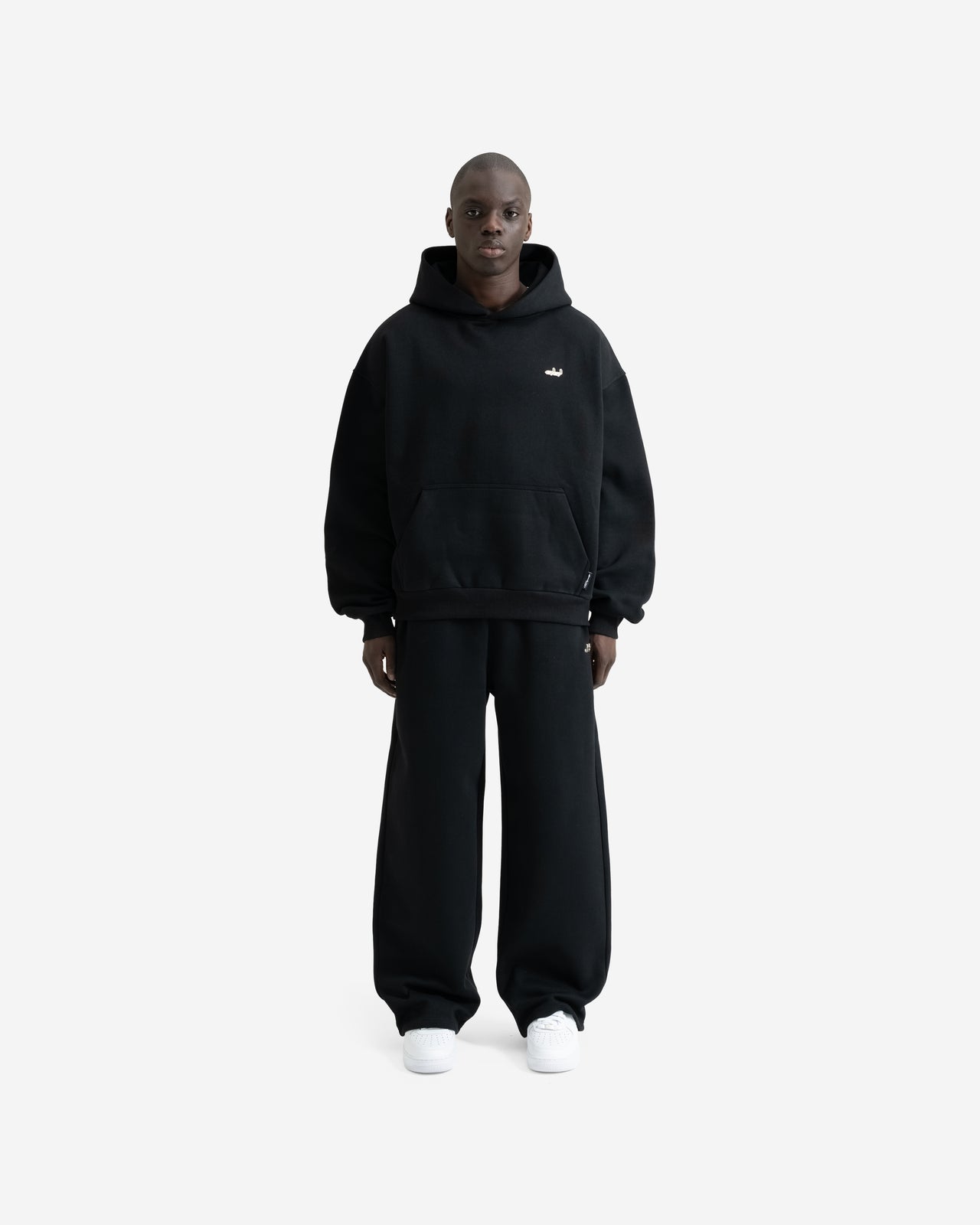 HOODIE (BLACK)