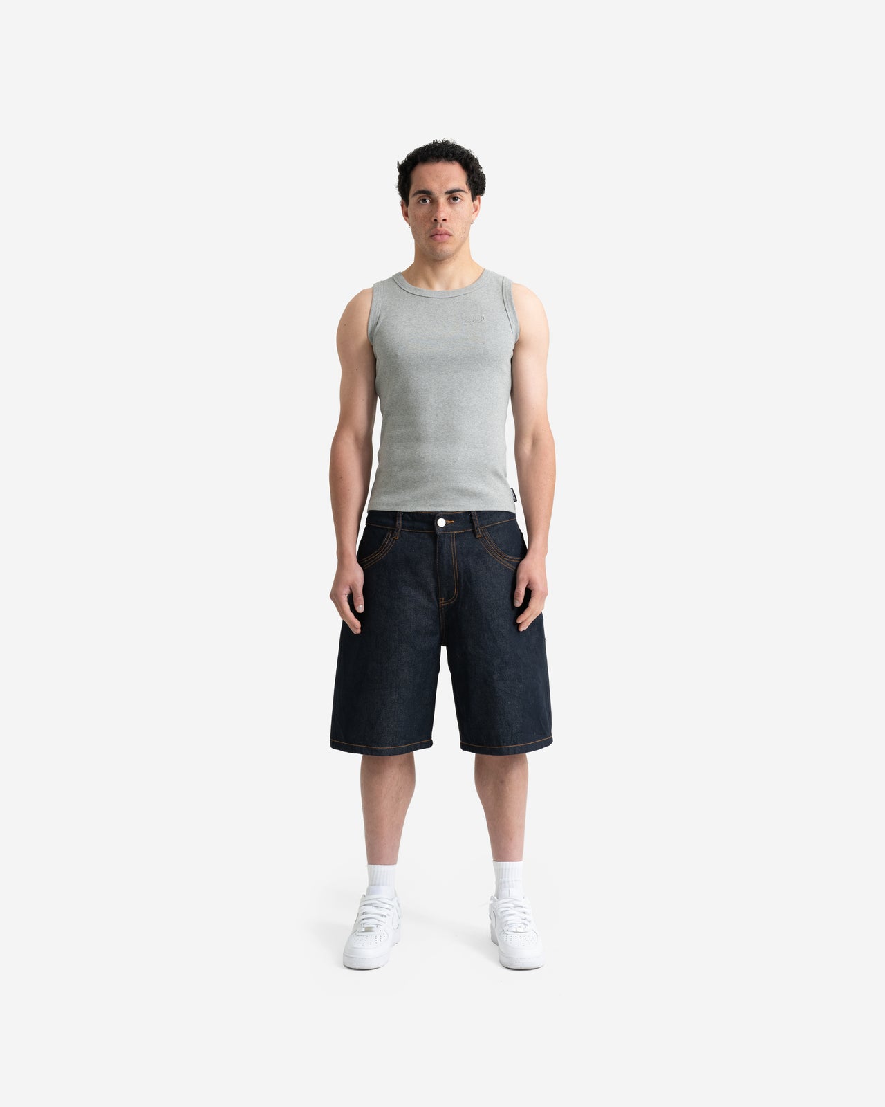 RAW DENIM SHORTS (BLUE)
