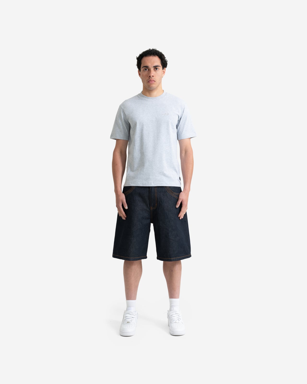 SLIM TEE (GREY)