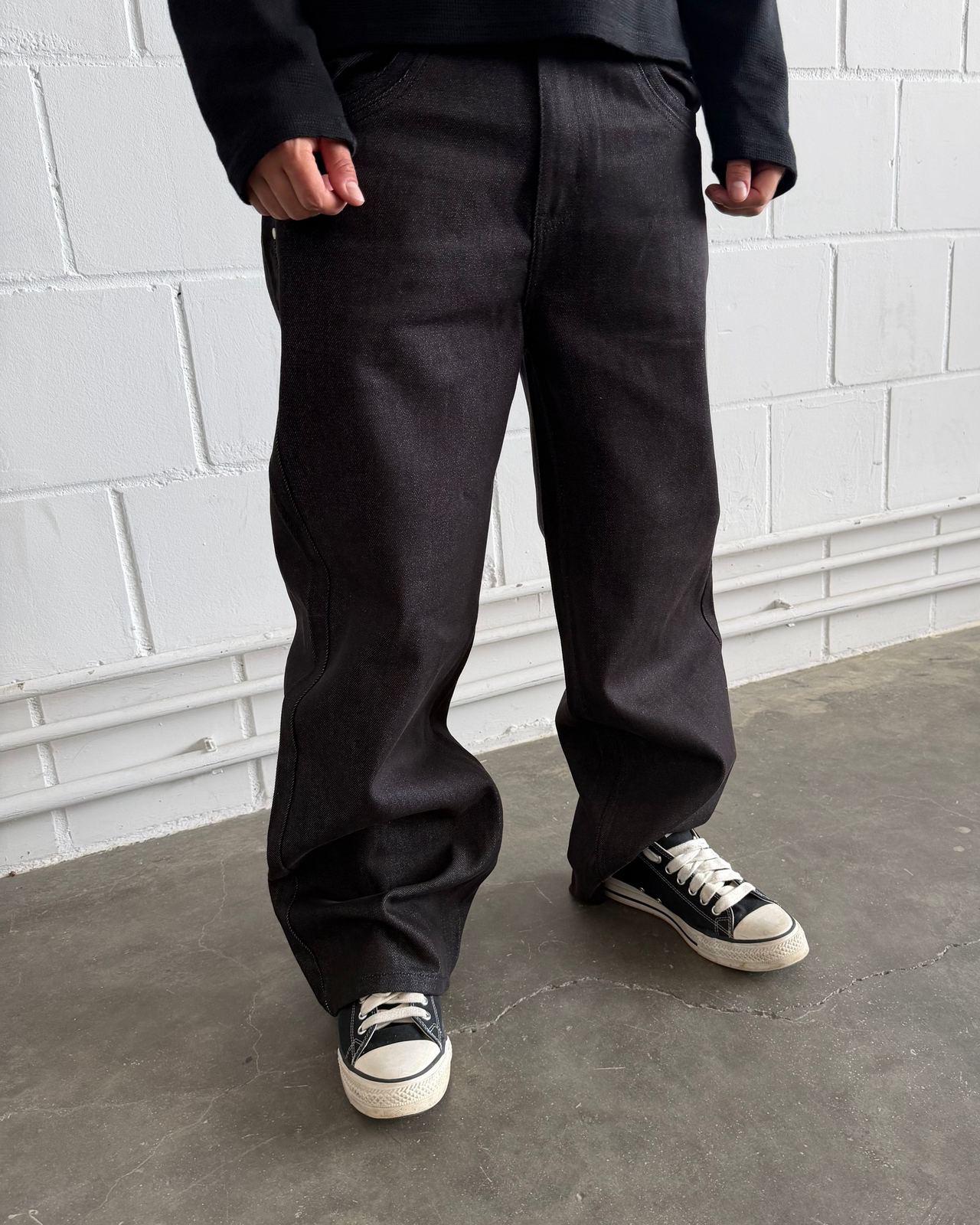 RAW DENIM (BLACK)