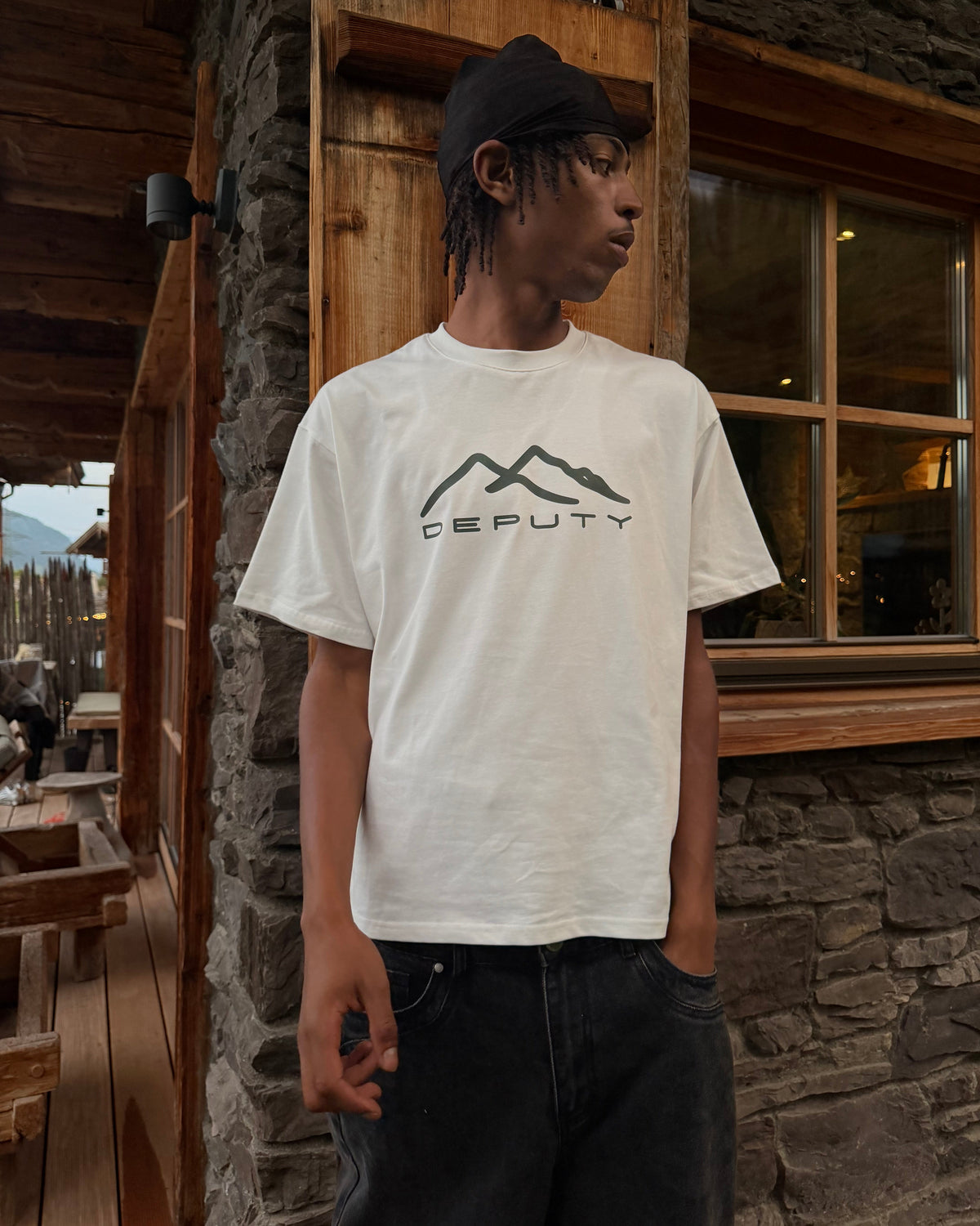 MOUNTAIN TEE