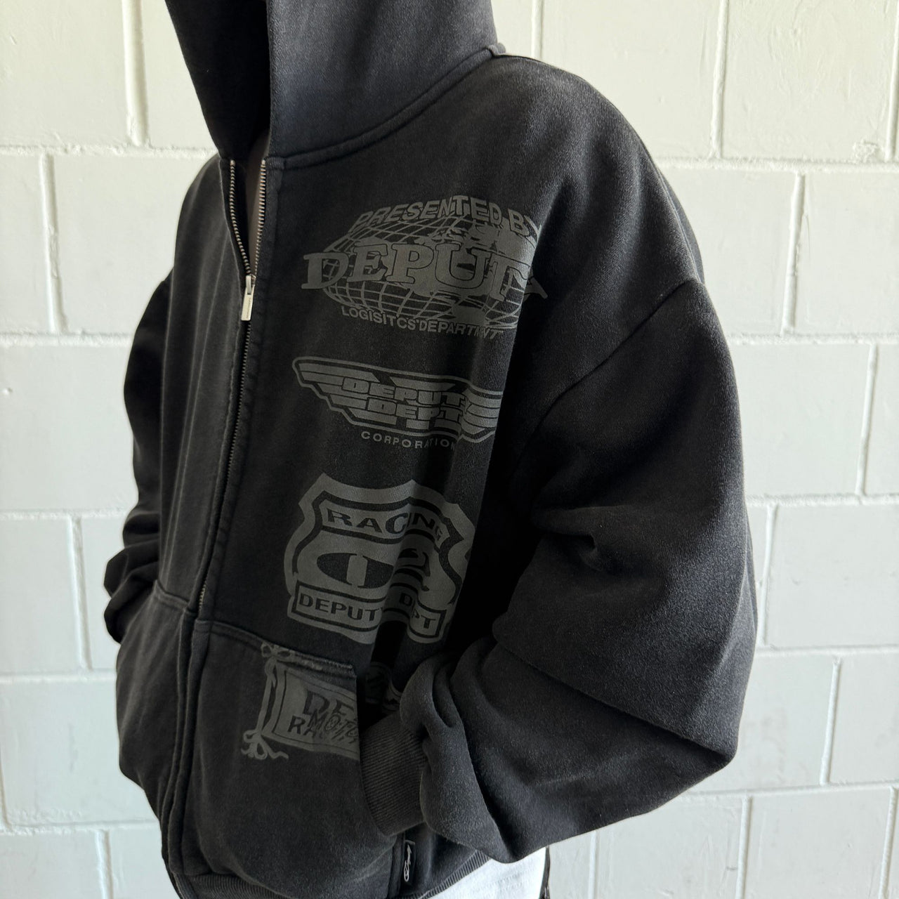 RACERS ZIP