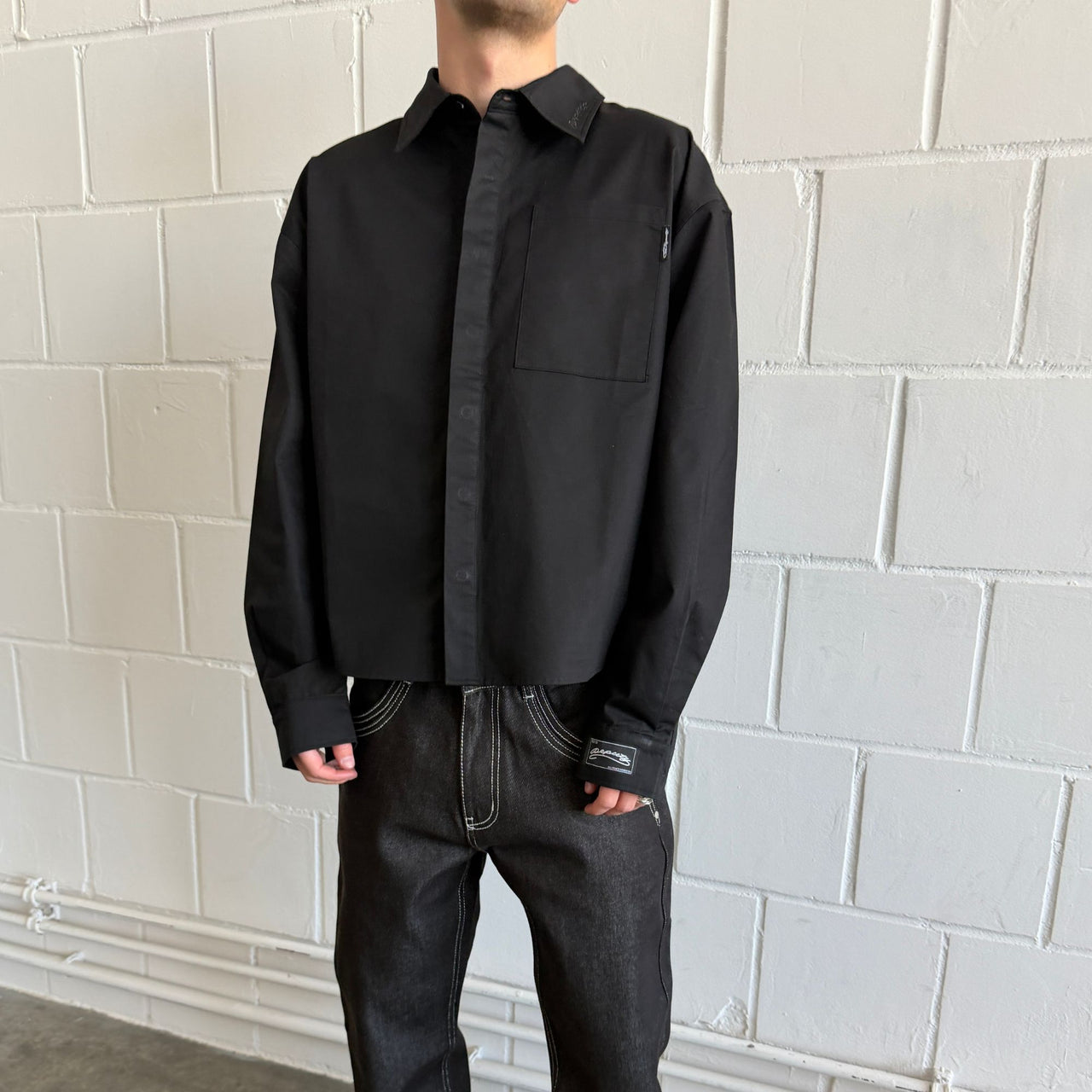 SIGNATURE SHIRT (BLACK)